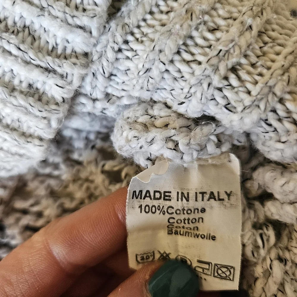 Brandy Melville Cream Gray Cable Knit Sweater One Size Italy Slouchy Cozy - Picture 7 of 10